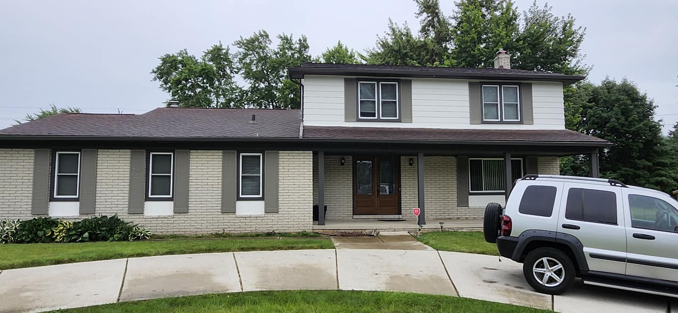 Clean cut professional exterior trim lines